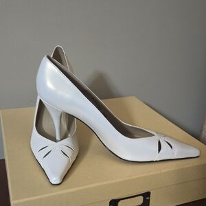 Stuart Weitzman Pearl White Women's Heels Size 8.5